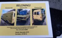 pamflet met foto van de gestolen bus
